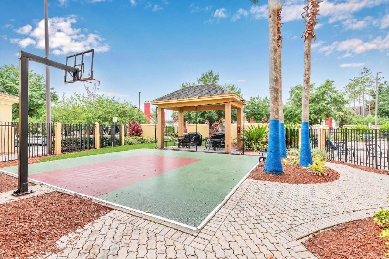 1Br 2 Queens Apt-Hotel With Pool, Hot Tub & More, Near Disney & Universal! Orlando Ngoại thất bức ảnh